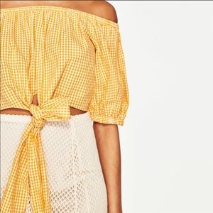Yellow Gingham Crop Top | Zara 💫
